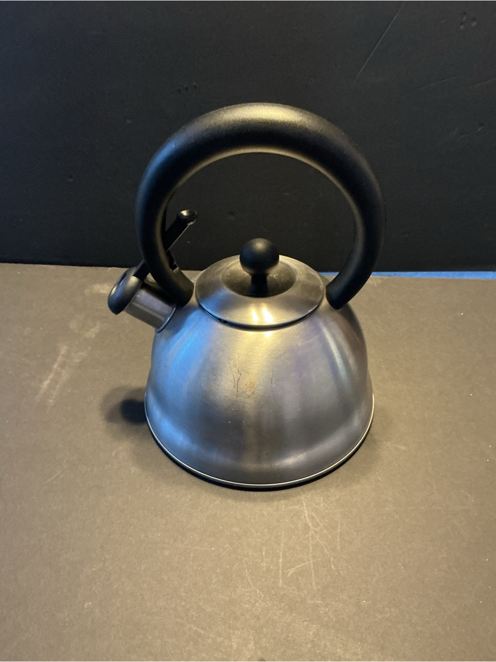 Classic Stainless Steel Whistling Tea Kettle with Black Handle